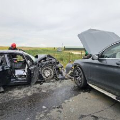 Accident grav în Botoșani: șapte persoane afectate