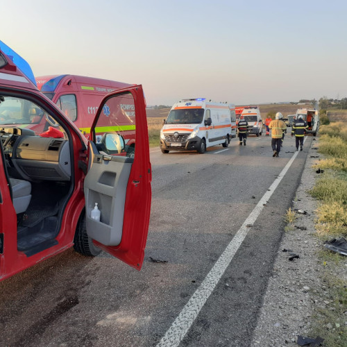 Accident rutier grav pe DN2, două persoane decedate și opt rănite