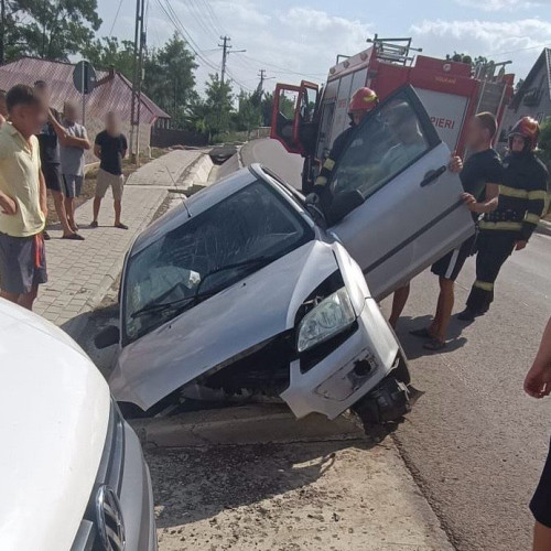 Accident rutier la Todireni: Două persoane au fost rănite