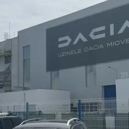 Dacia lansază un program de concedieri voluntare pentru angajați cu compensații de până la 180.000 de lei