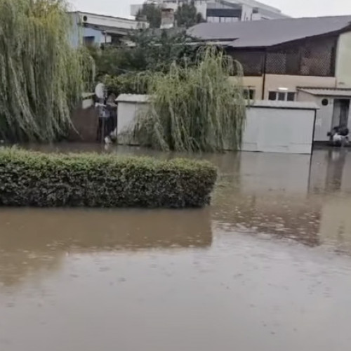 Furtuna din Constanța-Mangalia stabilește recorduri de precipitații