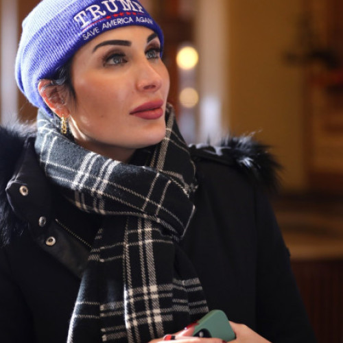 Laura Loomer, cunoscută pentru afirmațiile controversate, prezentă la memorialul dedicat Zilei Patriotilor