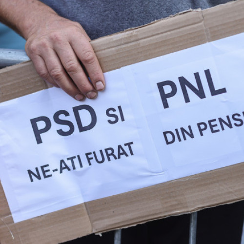 Ceferiștii ies în stradă împotriva noii legi a pensiilor