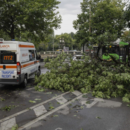 Autoritățile din București și Ilfov se pregătesc pentru megafurtuna anunțată