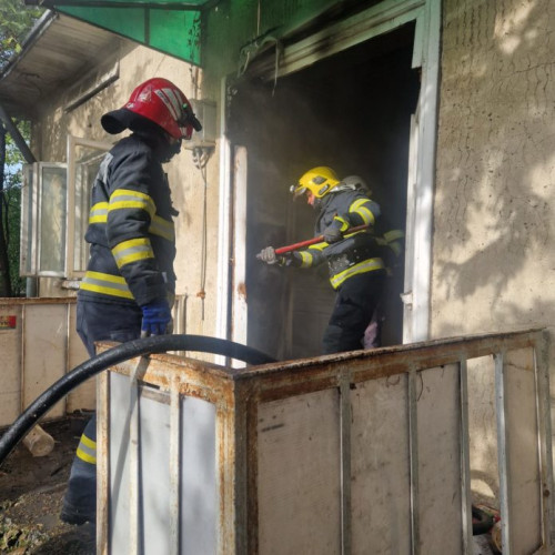 Două incendii în Botoșani din cauza neglijenței în bucătărie