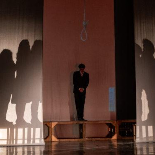 Teatrul &quot;Mihai Eminescu&quot; din Botoșani prezintă spectacolul &quot;Domnul Zero&quot; în weekendul aceasta