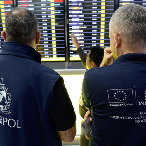 Tânăr de 19 ani din județul Botoșani, prins în Danemarca după ce a fost căutat de Interpol