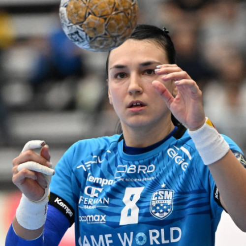 Cristina Neagu devine cea mai bună marcatoare din istoria Ligii Campionilor la handbal feminin