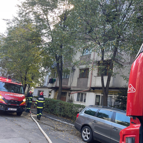 Incendiu într-un bloc din Botoșani: bunuri distruse, dar fără victime