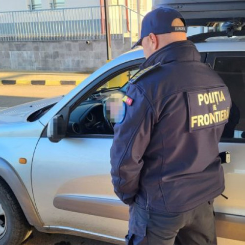 Cetățean român prins cu permis de conducere internațional fals la frontiera
