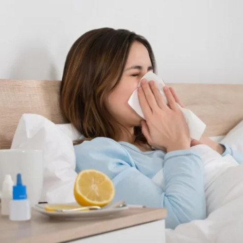 Zeci de botosăneni internați din cauza pneumoniilor și virozelor