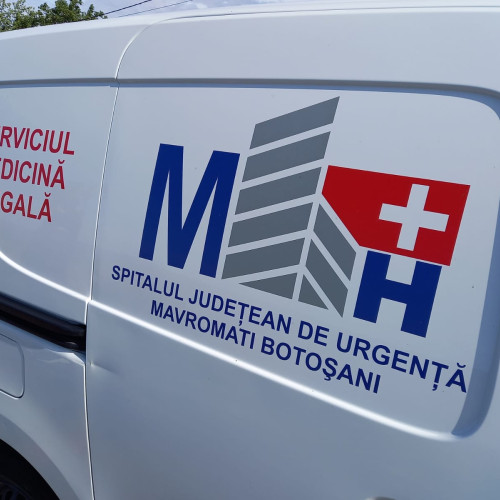 Tragedie la Botoșani: Un bărbat de 56 de ani găsit mort în locuința sa