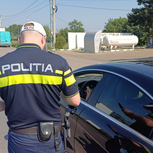 Peste 50 de permise și certificate de înmatriculare reținute de polițiști în această săptămână