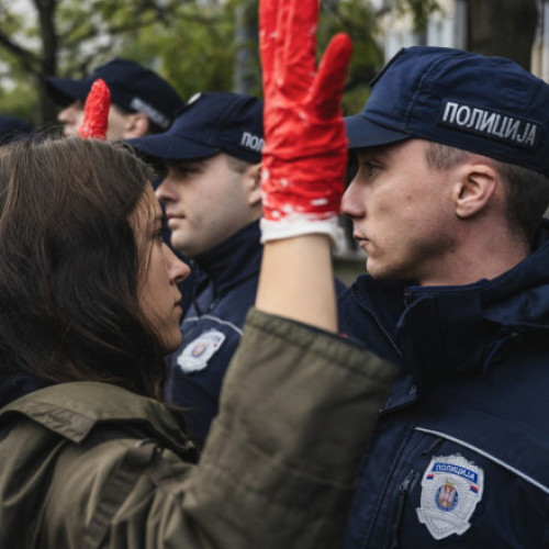 Proteste în Belgrad după tragedia de la Novi Sad