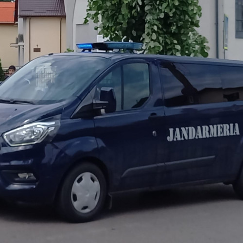 Jandarmii din Botoșani au desfășurat misiuni pentru siguranța cetățenilor