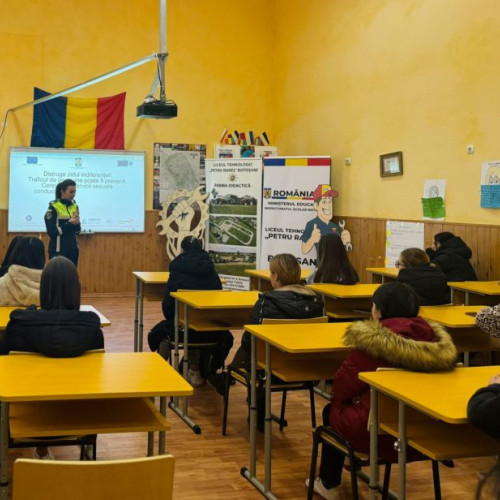 Activități de informare pentru elevii din Botoșani