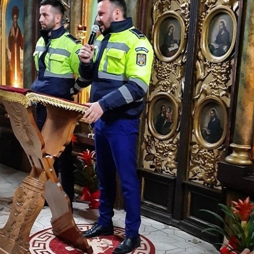 Poliția se implică în prevenirea violenței domestice la Parohia Sfinții Arhangheli Mihail și Gavril
