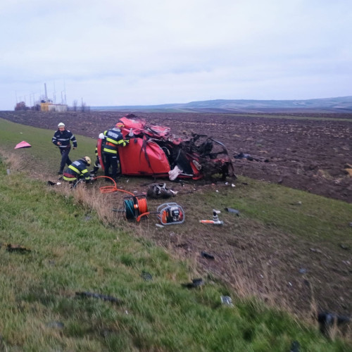 Accident tragic pe DN2: cinci morți și doi răniți