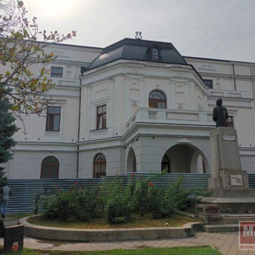 Investiții suplimentare pentru modernizarea Teatrului &quot;Mihai Eminescu&quot;