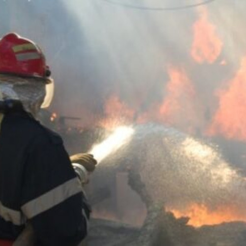 Incendiu în localitatea Cervicesti, județul Botoșani