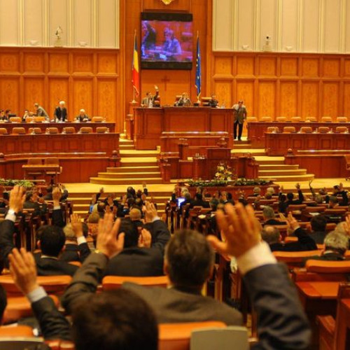 Noii parlamentari depun jurământul pe 20 decembrie