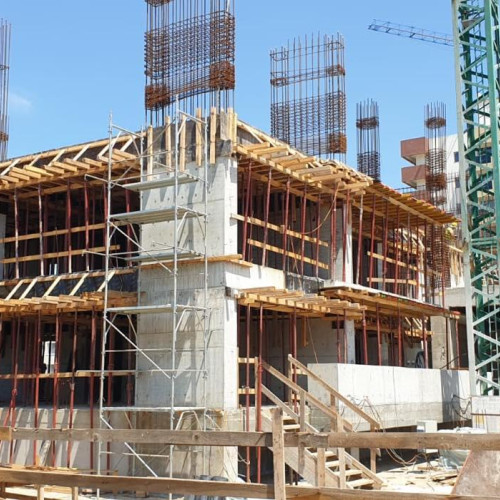 Construcția unui bloc de locuințe sociale în Cervicesti, comuna Mihai Eminescu