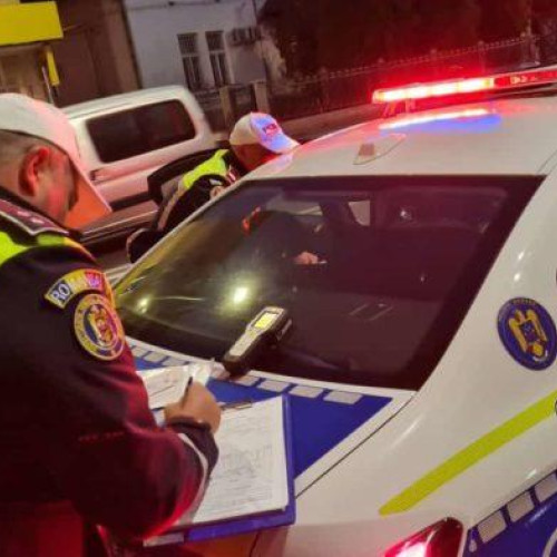 Poliția din Botoșani desfășoară acțiuni ample pentru menținerea ordinii publice