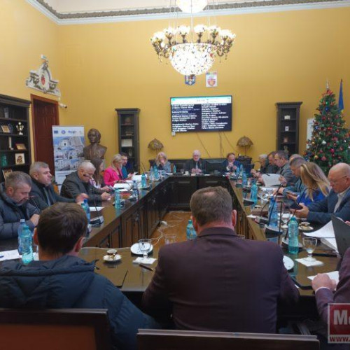 Consiliul Local din Botoșani votează acordarea titlului de Cetățean de Onoare poetului laureat al Premiului Național de Poezie