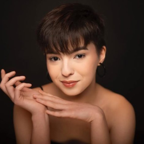 Karina Jianu, actrița din Botoșani, strălucește în serialul &quot;Ana, mi-ai fost scrisă în ADN&quot;