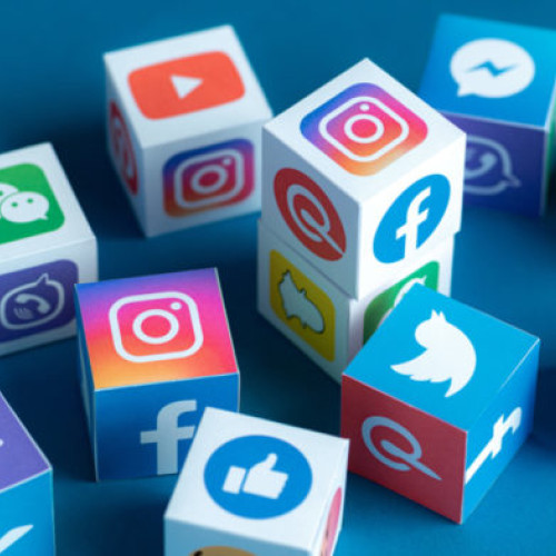 Premierul Marcel Ciolacu respinge amendarea românilor pentru postările pe Facebook