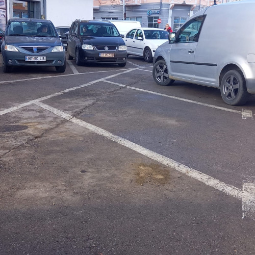Universitatea Tehnica din Iasi introduce taxa pentru parcarea in campus