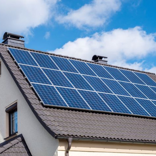 Sprijin financiar pentru panouri fotovoltaice în Botoșani