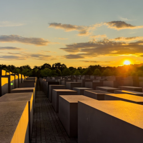 Atac grav la Memorialul Holocaustului din Berlin