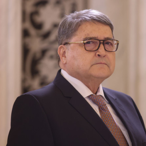 Emil Hurezeanu: Mesajele lui Elon Musk reprezintă un amestec în politica românească