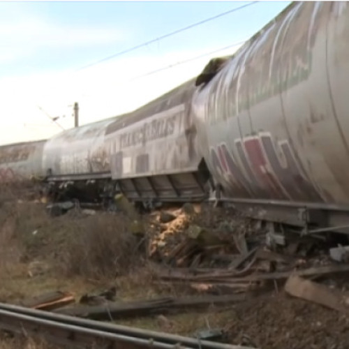 Tren privat de marfă deraiat între Craiova și Caracal