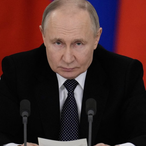 Vladimir Putin sugerează o administrație temporară pentru Ucraina