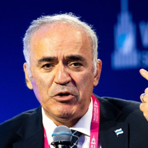 Gari Kasparov trage un semnal de alarmă pentru democrația americană