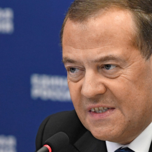 Medvedev avertizează asupra securității Kievului în ziua Victoriei