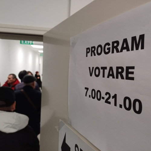 Alegeri prezidențiale: Urnele s-au deschis duminică în Botoșani