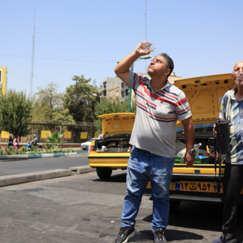 Criză de apă în Iran: Toate toaletele publice din Teheran au fost închise
