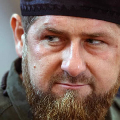 Ramzan Kadîrov, acuzat în lipsă de crime de război în Ucraina. Ar fi folosit soldați capturați drept scuturi umane pe acoperișuri