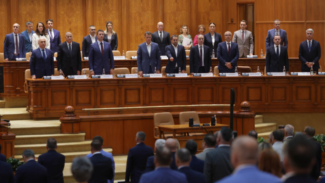 Moțiuni de cenzură respinse în Parlament; opoziția nu a reușit să întrerupă guvernul