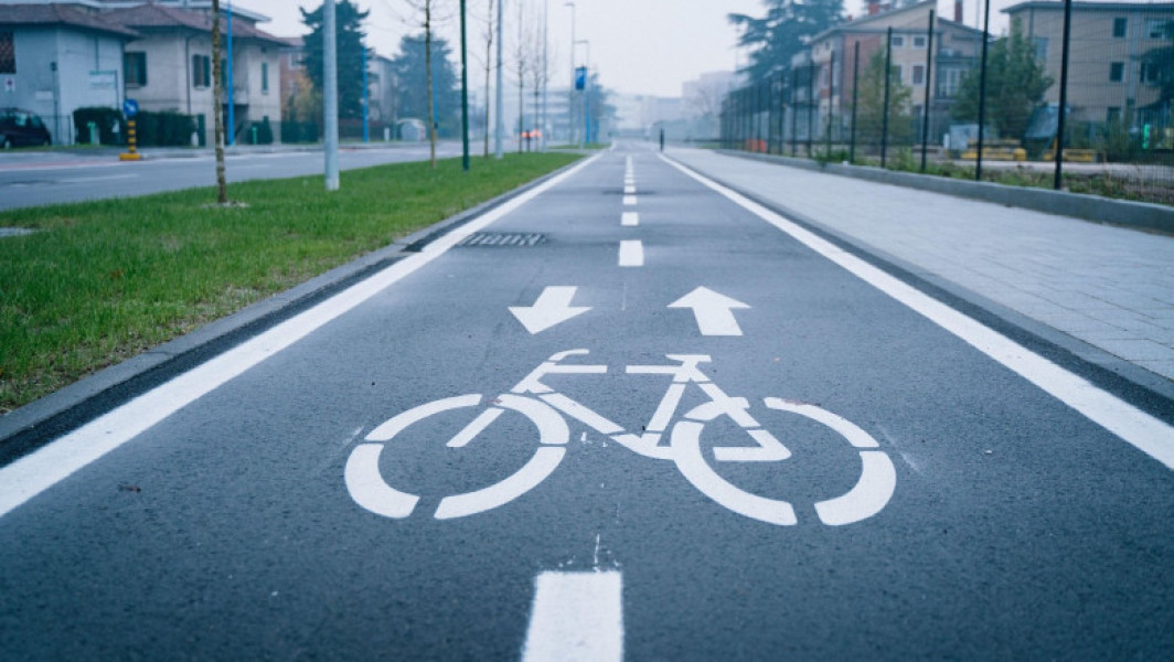 Accident pe Bulevardul Regele Mihai I: un biciclist de 59 de ani a murit, iar un șofer de 21 de ani este cercetat
