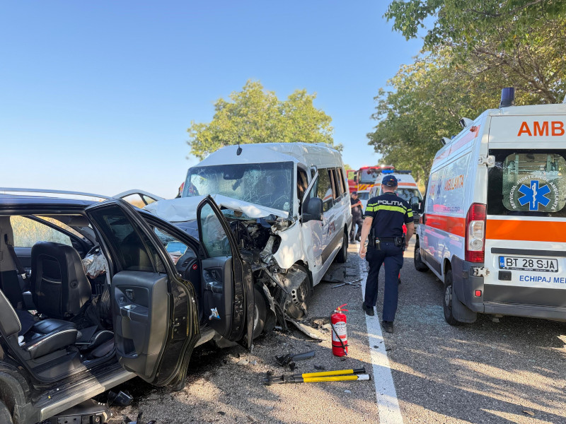 Polițist botoșănean a intervenit primul la accidentul de pe DN 24C din Santa Mare