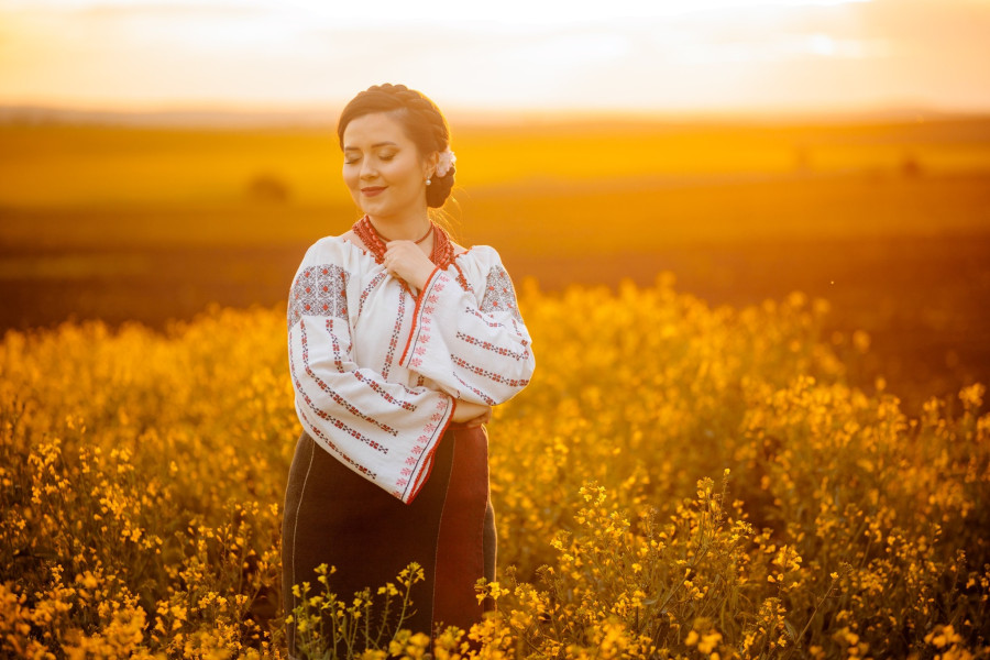 Iustina Irimia sărbătorește 25 de ani de carieră într-un spectacol la Botoșani