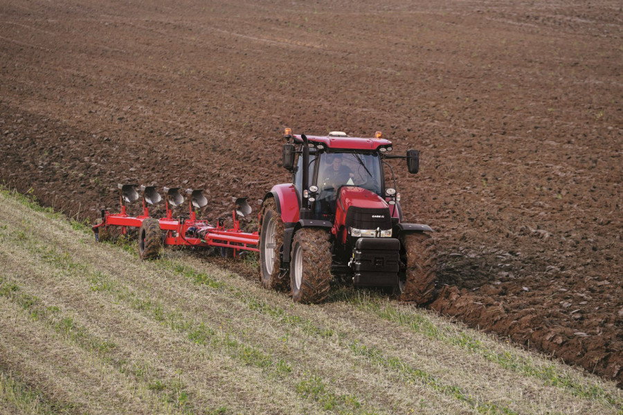 Terenuri agricole din Botoșani scoase la licitație pentru plata unei datorii