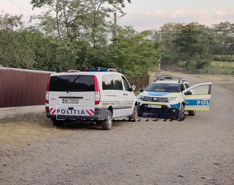 Bărbat găsit mort în fața porții în localitatea Dobârceni, județul Botoșani