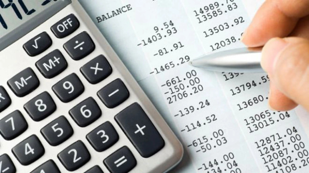 Fost sediu CAP din Saucenița scos la licitație de Primăria Văculești