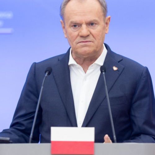 Donald Tusk afirmă că Polonia va doborî obiectele care îi încalcă spațiul aerian