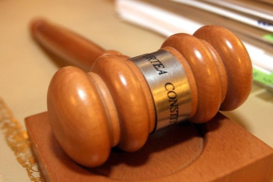 Curtea Constituțională a respins o lege și a amânat deciziile privind alte patru proiecte